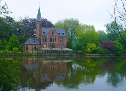Minnewater in Bruges
