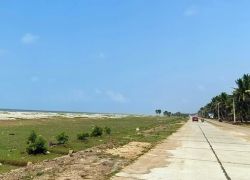 Perupalem Beach in Tanuku