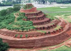 Kesariya Stupa in Kesariya