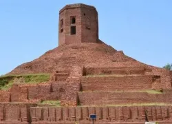 Maharishi Valmiki Temple in Kesariya