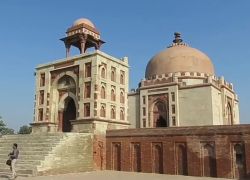 Khwaja Khizr Tomb in Sonipat