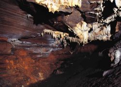 Kutumsar Caves in Bastar