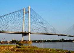 Vidyasagar Setu in Kolkata