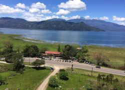 Lago de Yojoa Honduras in Pedro Sula