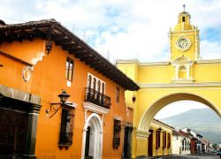 Santa Catalina Arch in Antigua