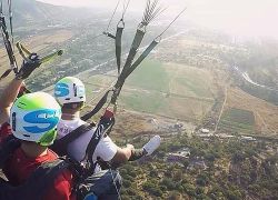 Paragliding in Santiago De Chile in Santiago