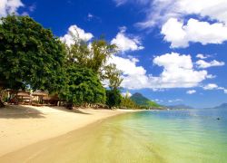 Flic en Flac Beach in Riviere Noire
