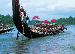 Nehru Trophy Snake Boat Race in Alleppey