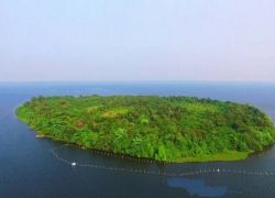 Pathiramanal Island in Alappuzha/Alleppey