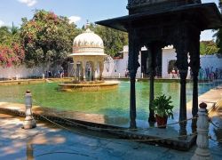 Saheliyon-ki-Bari in Udaipur