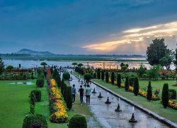 Nishat Bagh in Srinagar