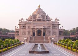 Akshardham Temple in Ahmedabad
