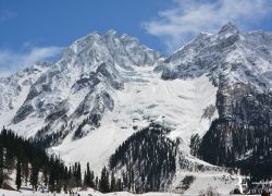 Thajiwas Glacier in Sonamarg