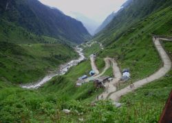Gauri Kund in Kedarnath