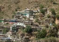 Harinder Mountain in Manikaran