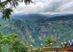 Dolphin's Nose Viewpoint in Coonoor