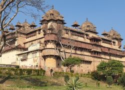Orchha Fort
