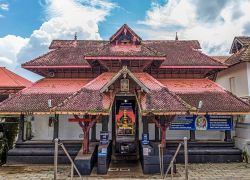 Ettumanoor Mahadeva Temple in Kottayam