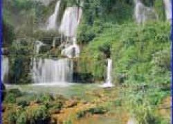 Tee Lor Su Waterfall in Tak