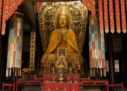 Lama Temple