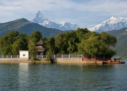 Phewa Tal (Fewa Lake)