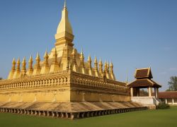 Great Sacred Stupa (Pha That Luang)