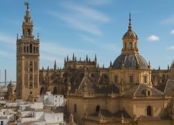 La Giralda, Seville La Giralda, Seville - Places to visit in Seville, Spain