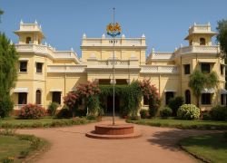 Kanker Palace - Places to visit in Kanker