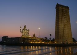 Murudeshwar Temple, Uttara Kannada - Places to visit in Uttara Kannada