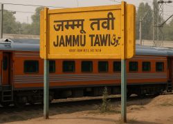 Jammu Tawi Railway Station - 9 Night 10 Days Jammu And Kashmir With Vaishno Devi - Amritsar Tour Package