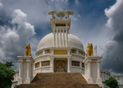 Dhauli Shanti Stupa, Bhubaneswar - Places to visit in Bhubaneswar