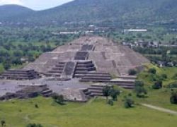 Pyramid of the Moon