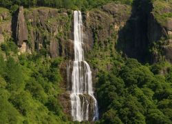 Bambaragala Peak in Badulla