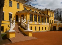 Yaroslavl Art Museum in Yaroslavl