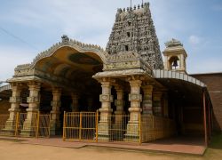 Piliyandala Temple in Batticaloa