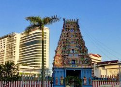 Sri Srinivasa Perumal Temple in Kallang