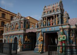 Sri Vadapathira Kaliamman Temple in Kallang