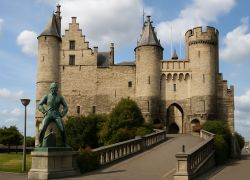 Het Steen Castle, Antwerp - Places to visit in Antwerp, Belgium
