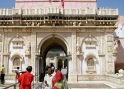 Karni Mata Temple (Deshnok)