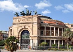 Fontana Pretoria in Palermo