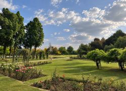 Rose Garden, Chandigarh City - Vaishno Devi - Amritsar - Chandigarh Tour Package 4 Night 5 Days