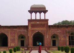 Mariam Tomb in Agra
