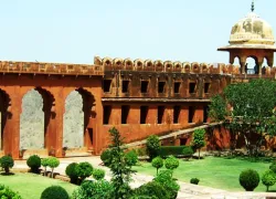 Jaigarh Fort