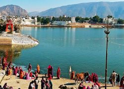 Pushkar (11 Kms from Ajmer) :