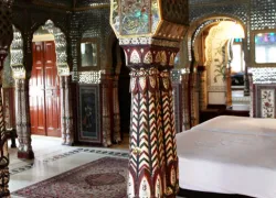 Sheesh Mahal in Orchha