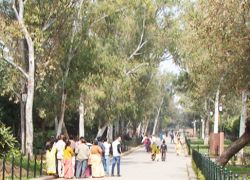 Shah Jahan Park in Agra