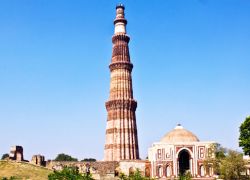 Qutab Minar in Delhi