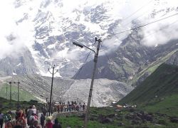 Mountain Trekking in Kedarnath Valley in Garhwal
