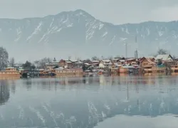 Nagin Lake in Srinagar