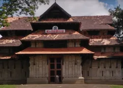 Vadakkunnathan Temple in Thrissur